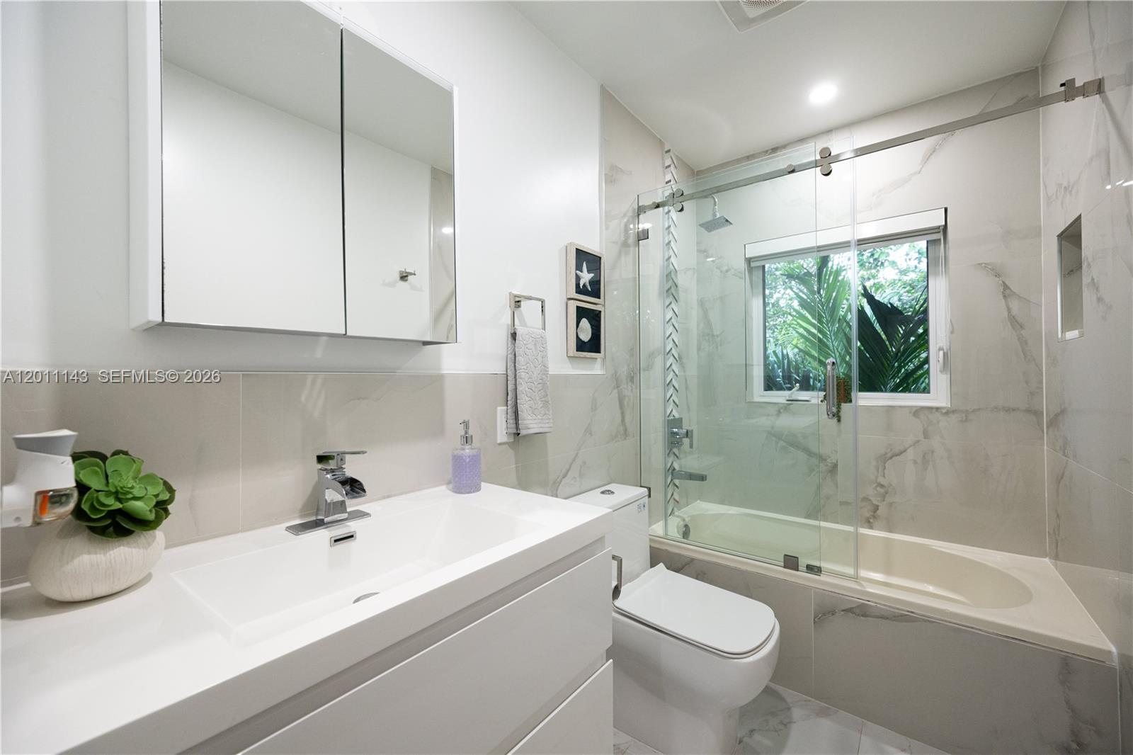 COCOPLUM SEC 1 - Residential Lease