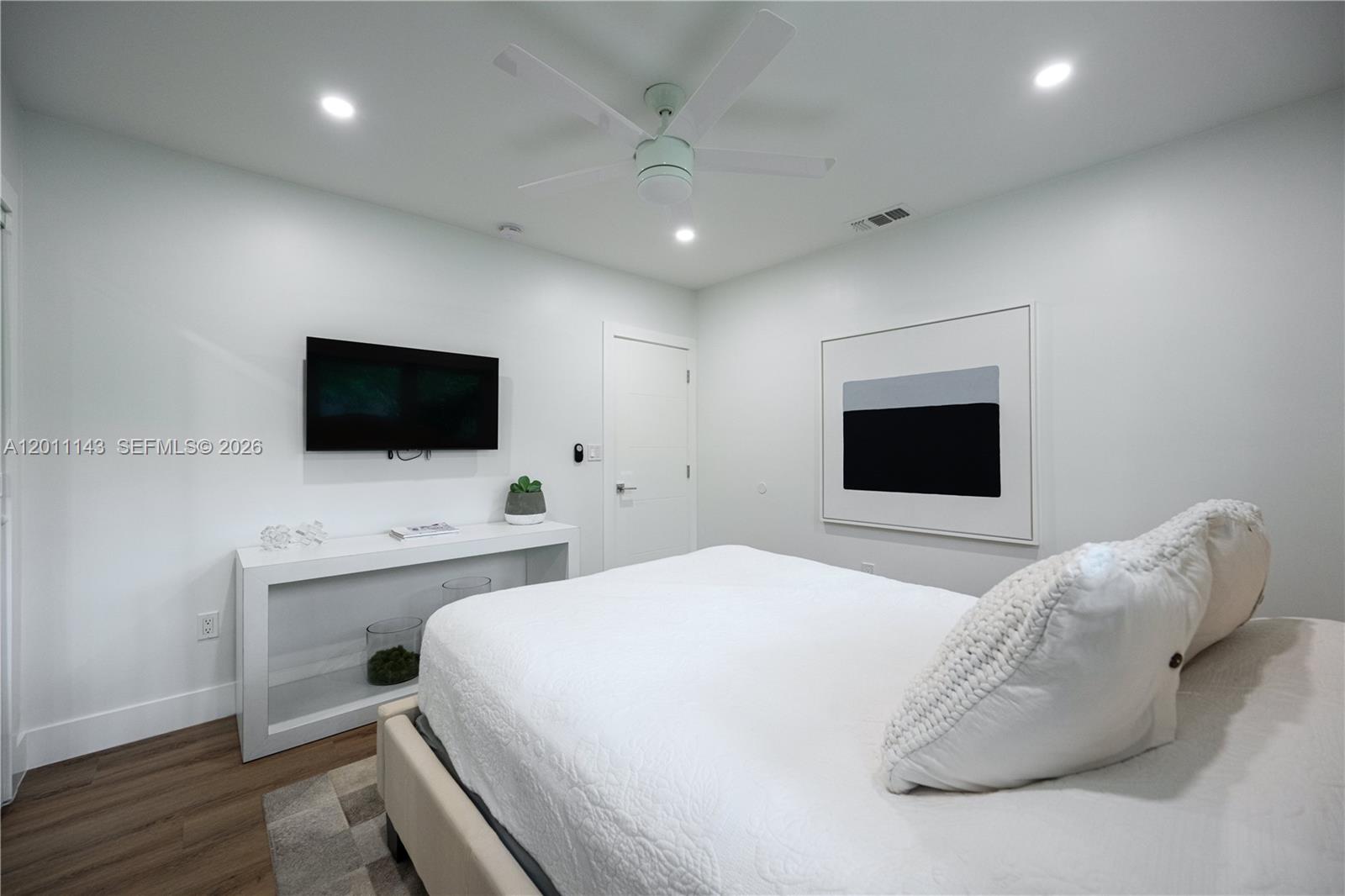 COCOPLUM SEC 1 - Residential Lease