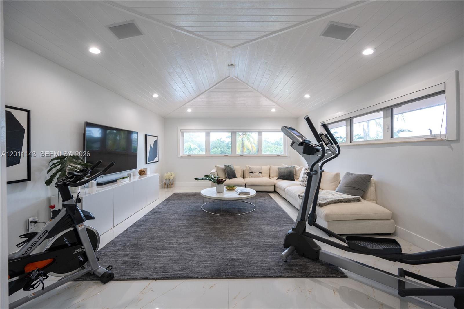 COCOPLUM SEC 1 - Residential Lease