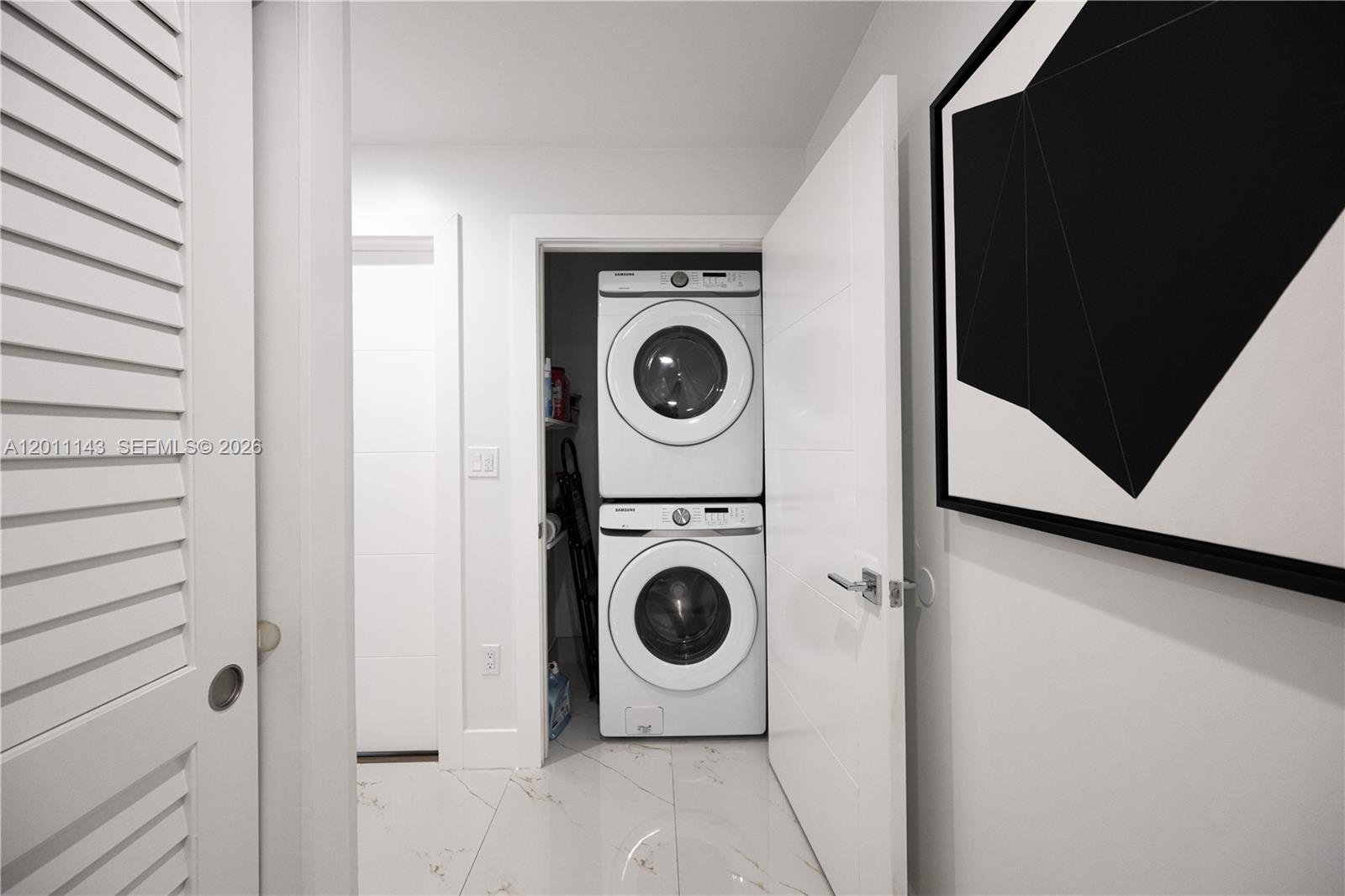 COCOPLUM SEC 1 - Residential Lease