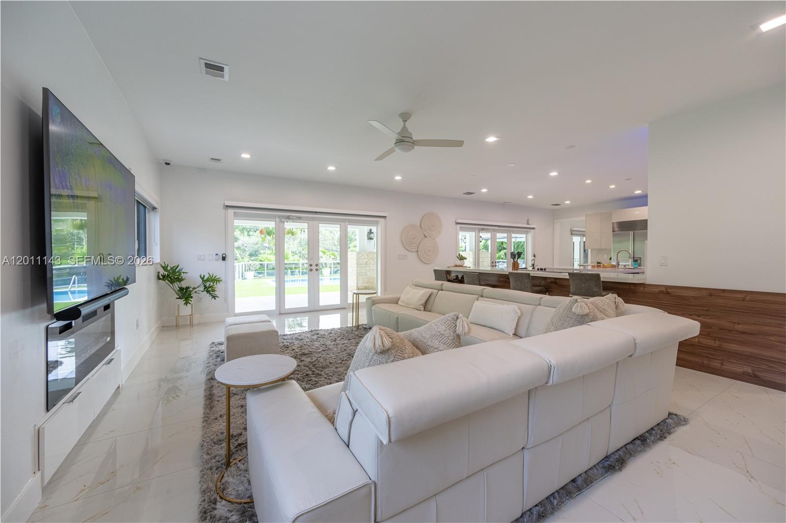 COCOPLUM SEC 1 - Residential Lease