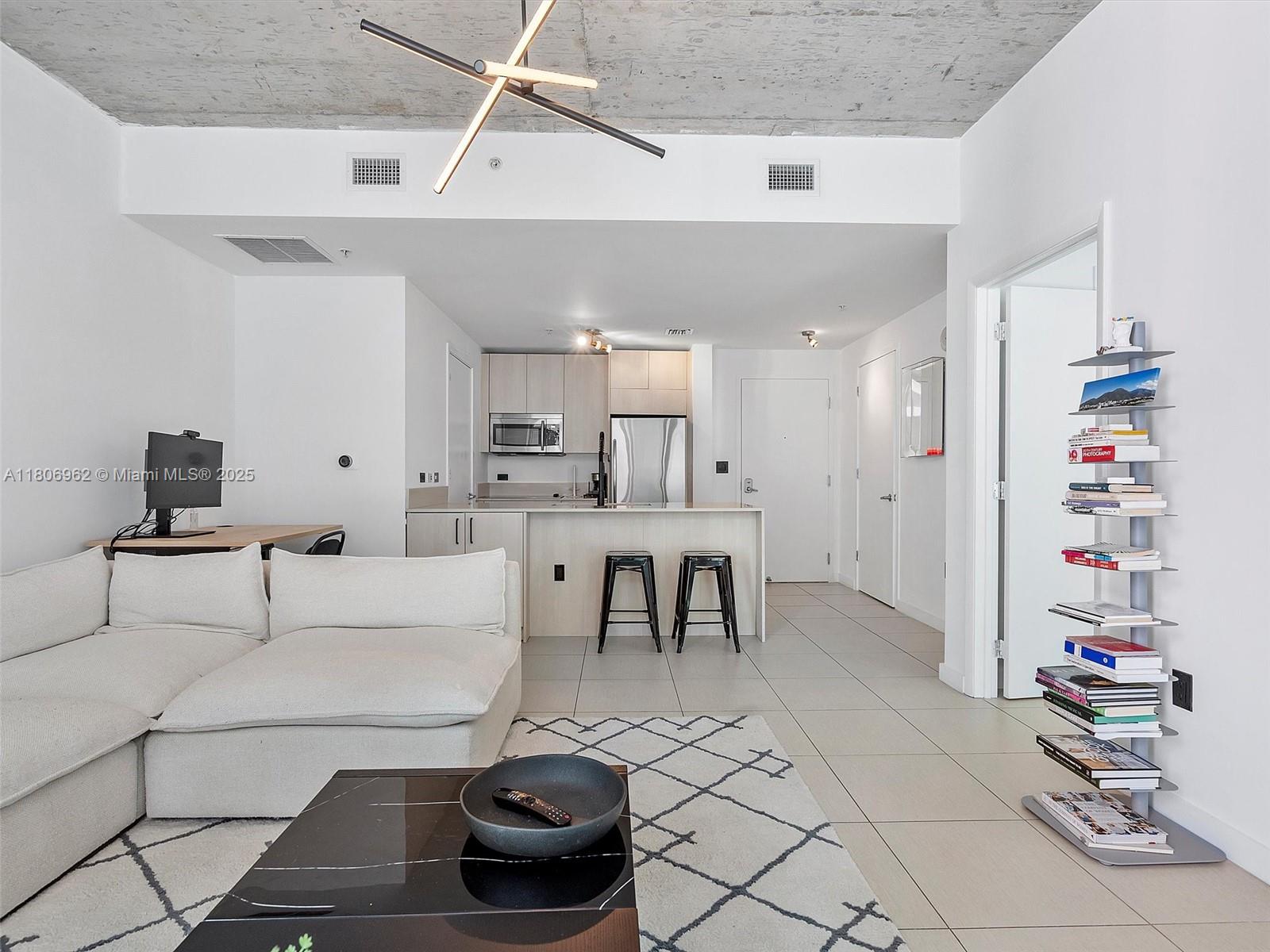 FOUR MIDTOWN MIAMI CONDO - Residential Lease
