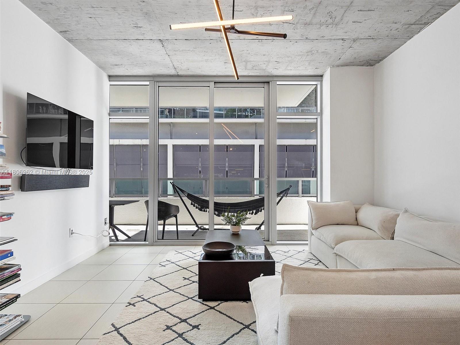 FOUR MIDTOWN MIAMI CONDO - Residential Lease