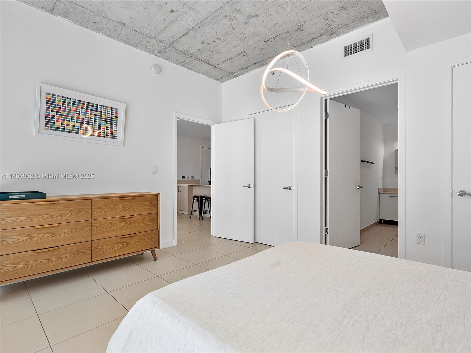 FOUR MIDTOWN MIAMI CONDO - Residential Lease