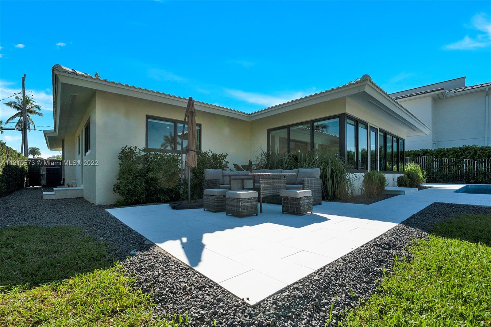 RIVIERA ISLES - Residential