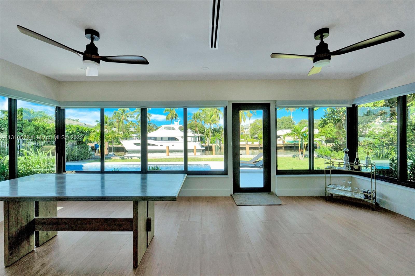 RIVIERA ISLES - Residential