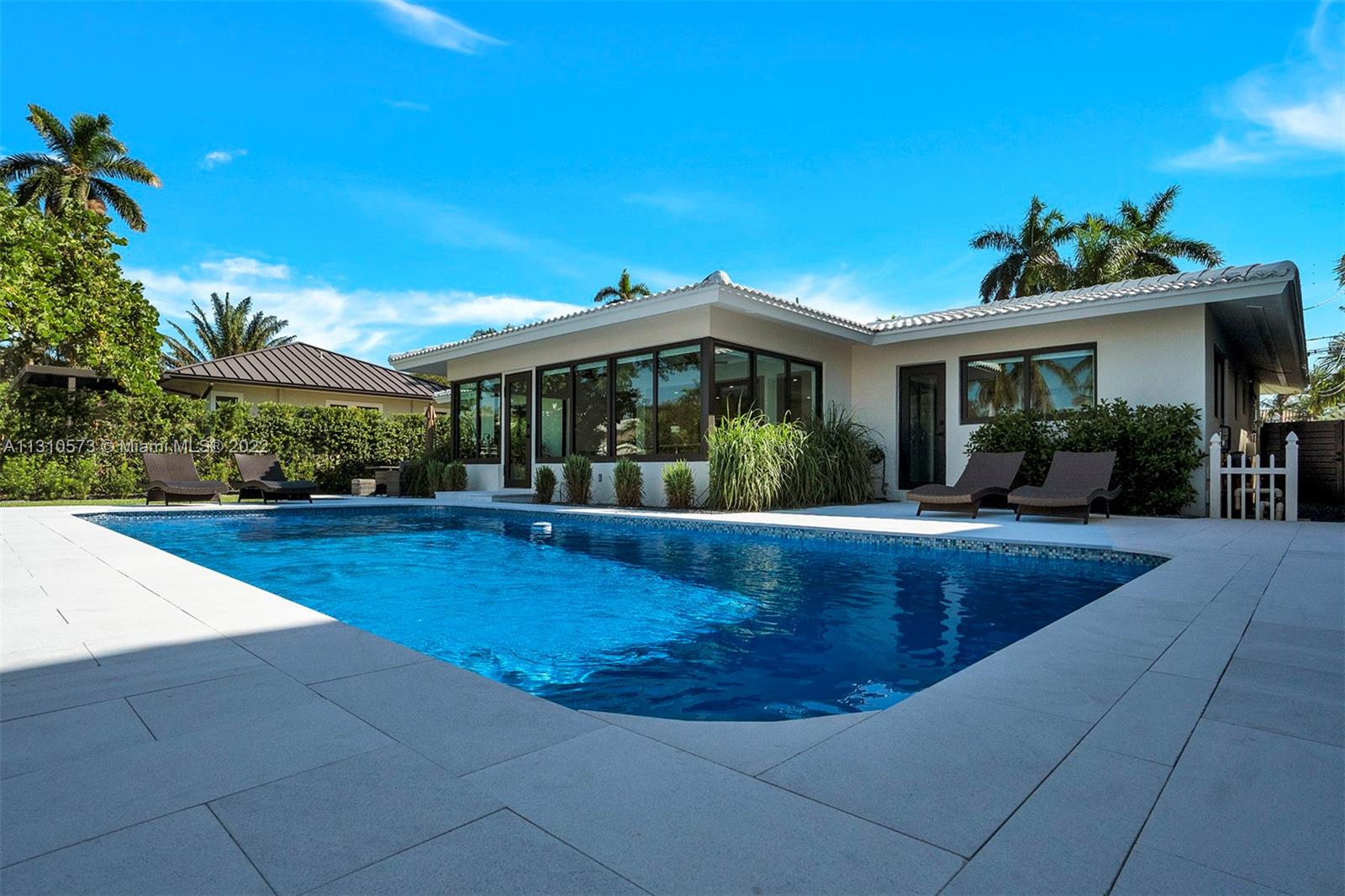 RIVIERA ISLES - Residential