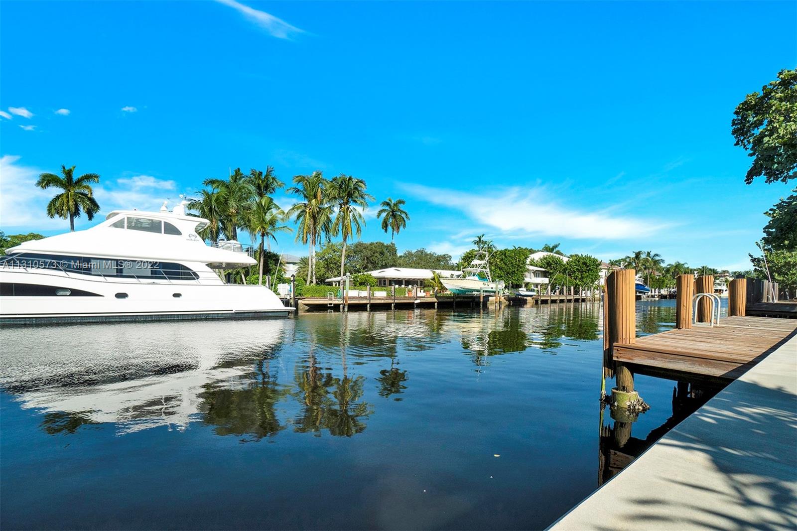 RIVIERA ISLES - Residential