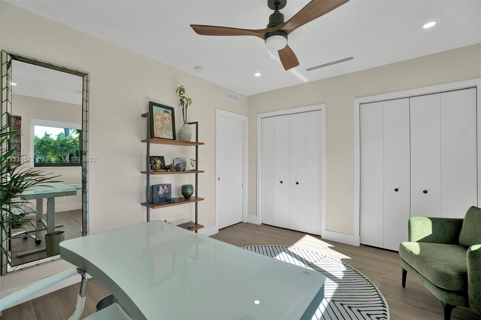 RIVIERA ISLES - Residential