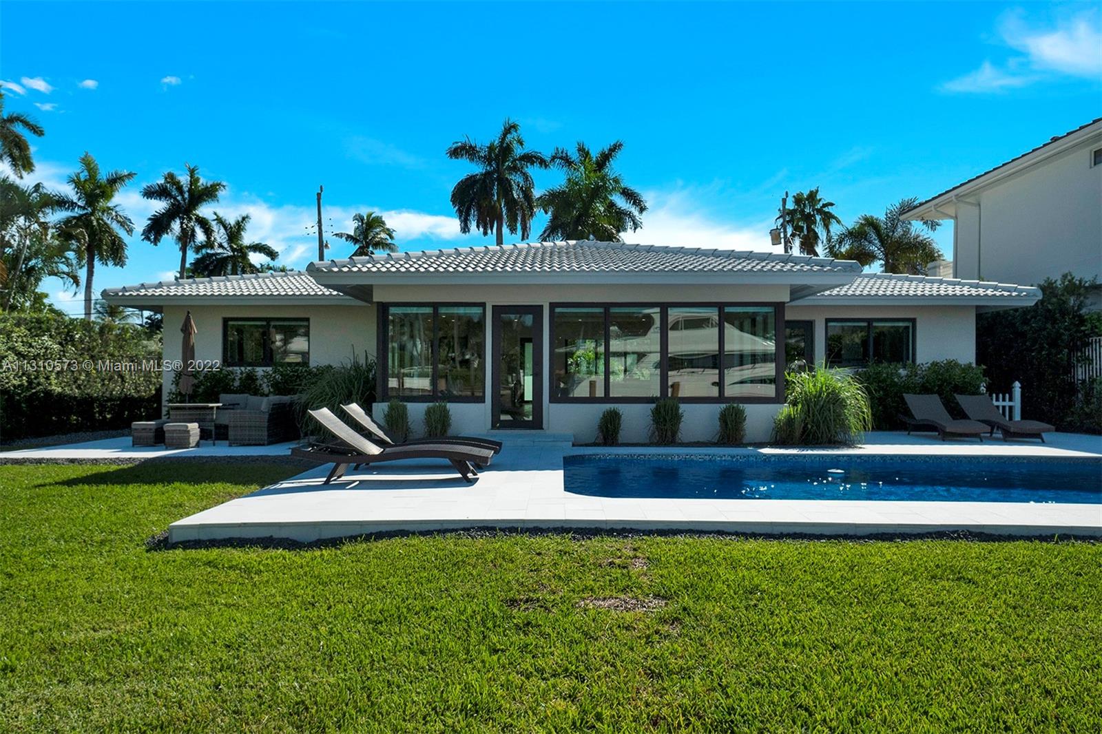 RIVIERA ISLES - Residential