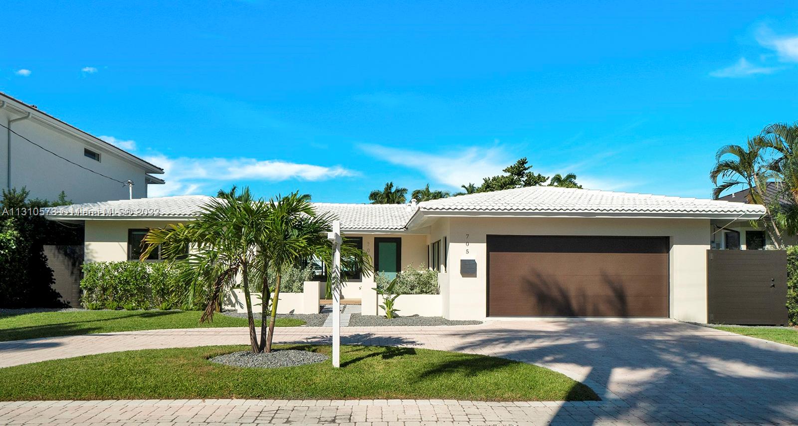 RIVIERA ISLES - Residential