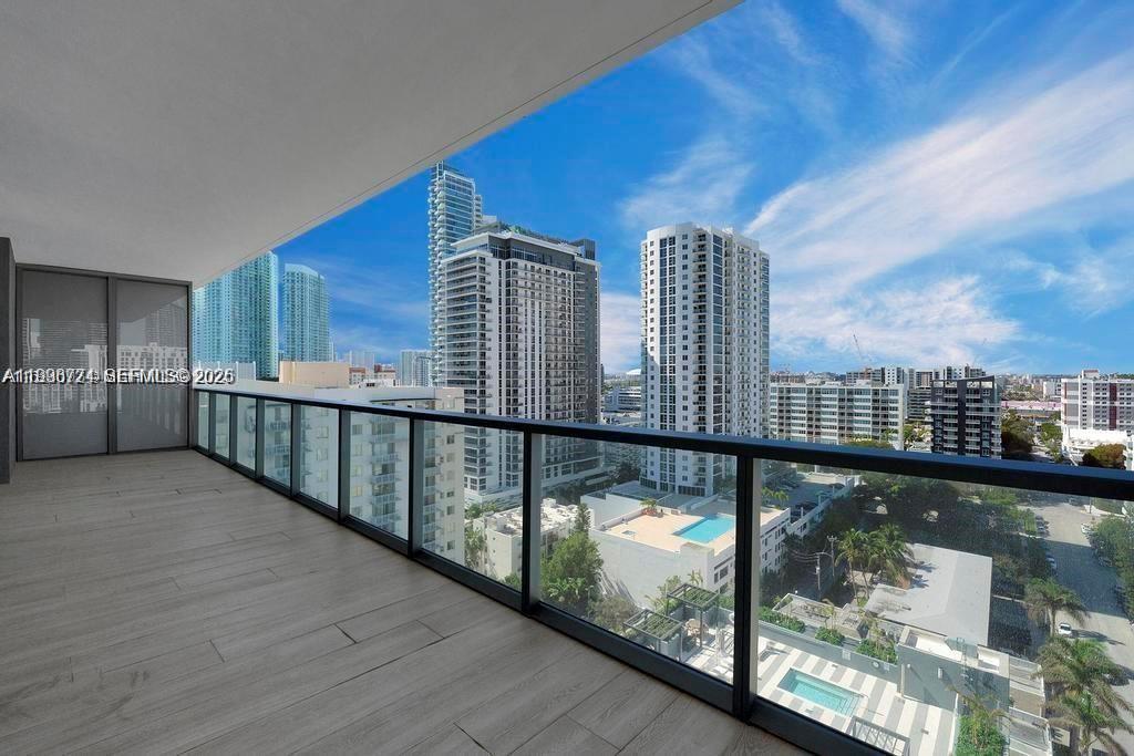 ELYSEE NANCY TERRACE - Residential