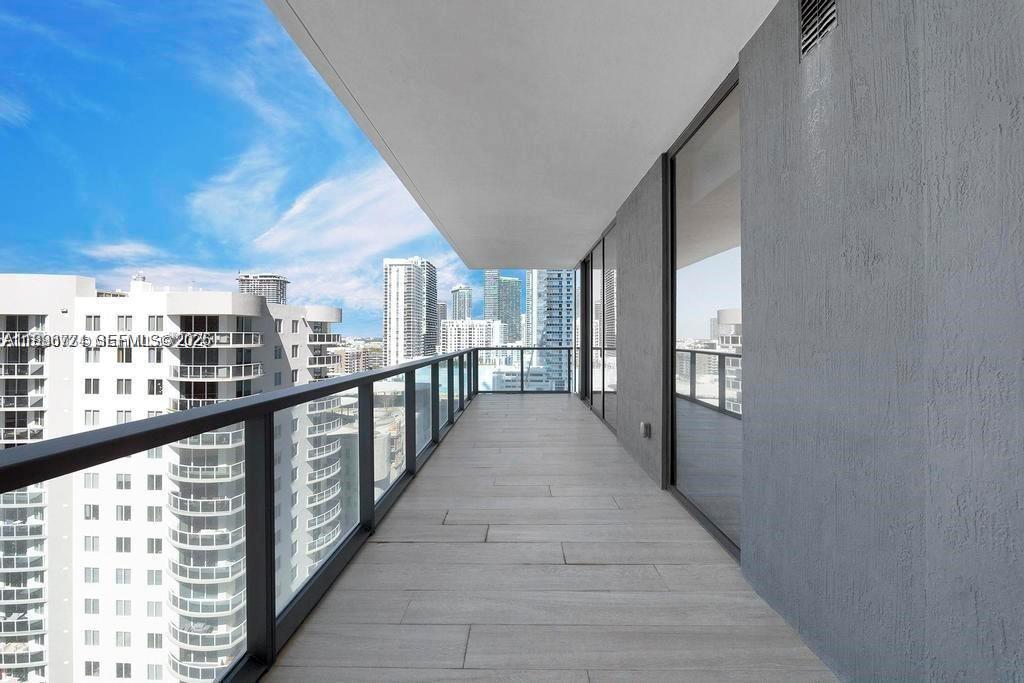 ELYSEE NANCY TERRACE - Residential