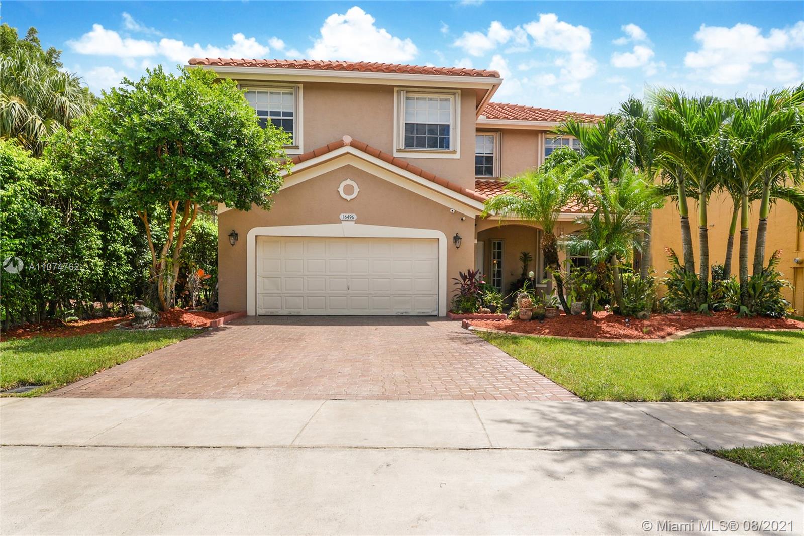 PEMBROKE SHORES PARCEL 2 - Residential