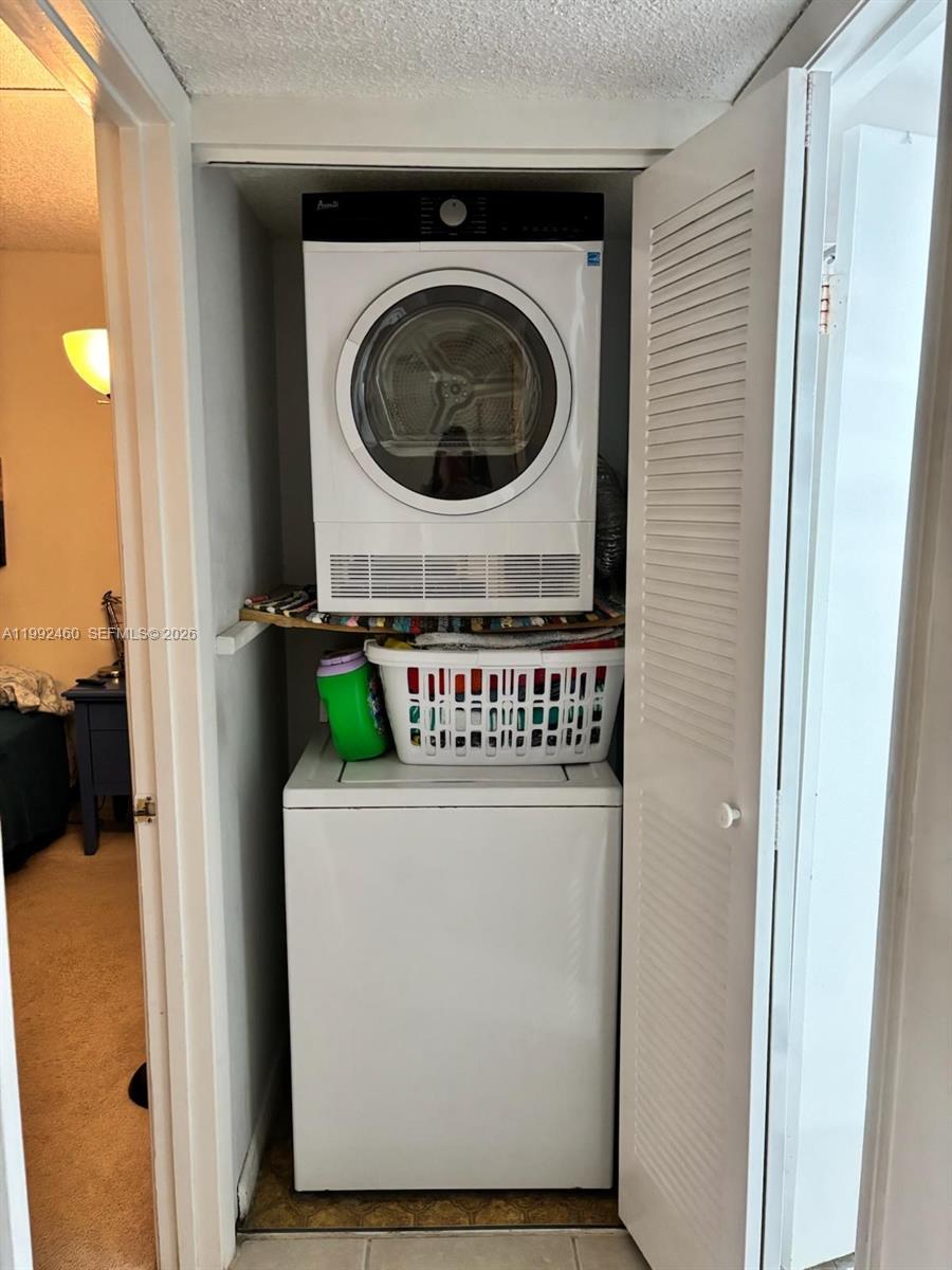 MEADOWRIDGE EAST CONDO - Residential