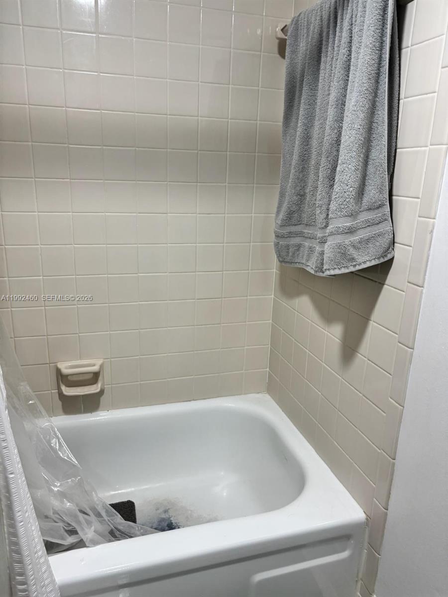 MEADOWRIDGE EAST CONDO - Residential