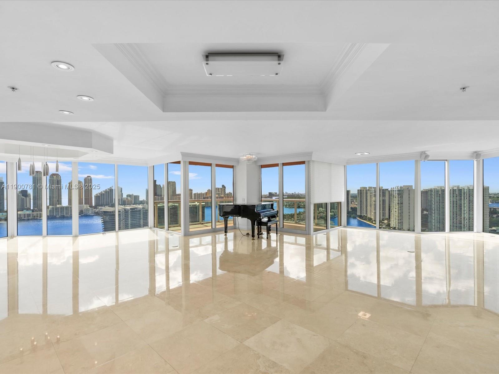 100 HIDDEN BAY CONDO - Residential Lease