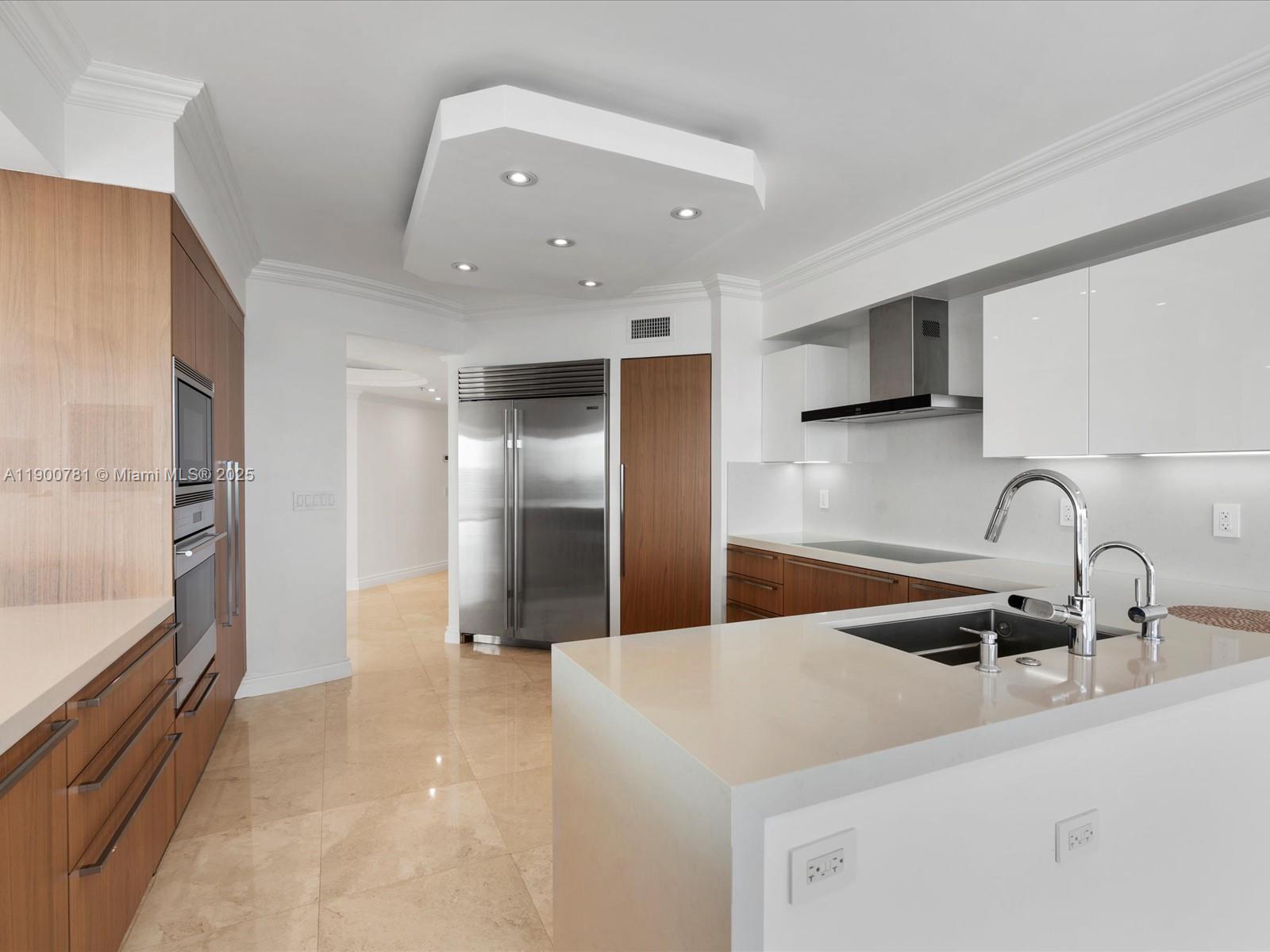 100 HIDDEN BAY CONDO - Residential Lease