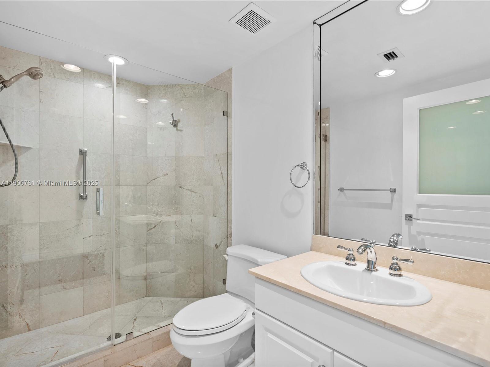 100 HIDDEN BAY CONDO - Residential Lease