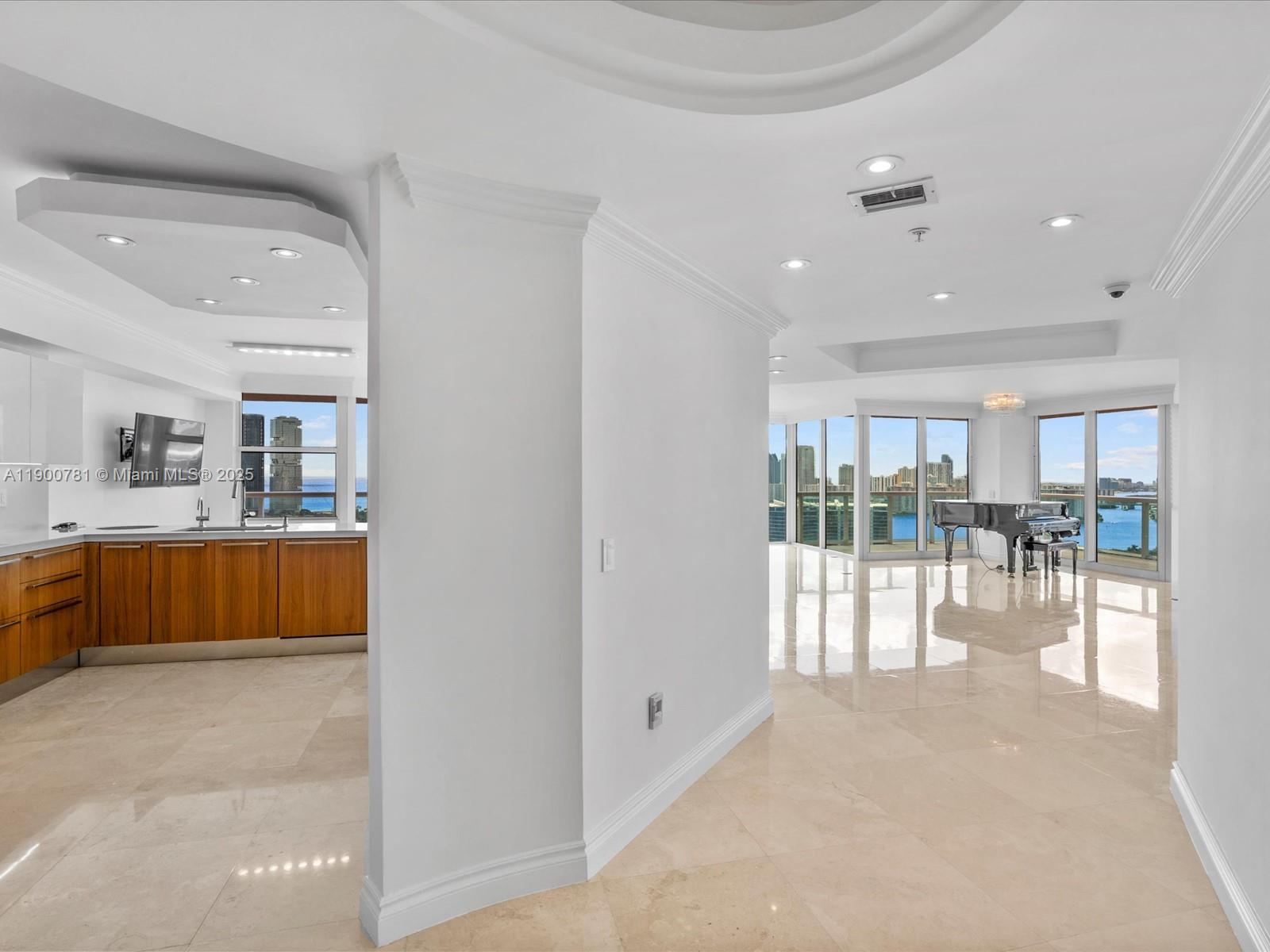 100 HIDDEN BAY CONDO - Residential Lease