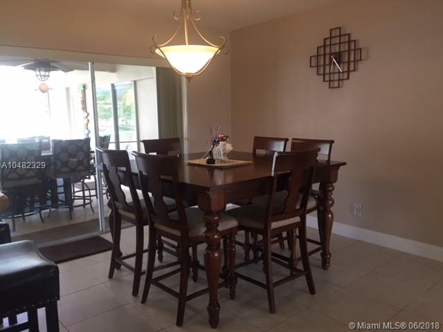 PASADENA LAKES - Residential