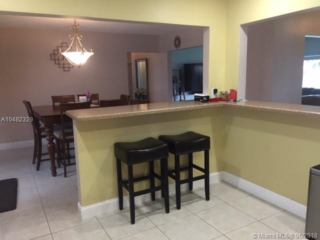 PASADENA LAKES - Residential