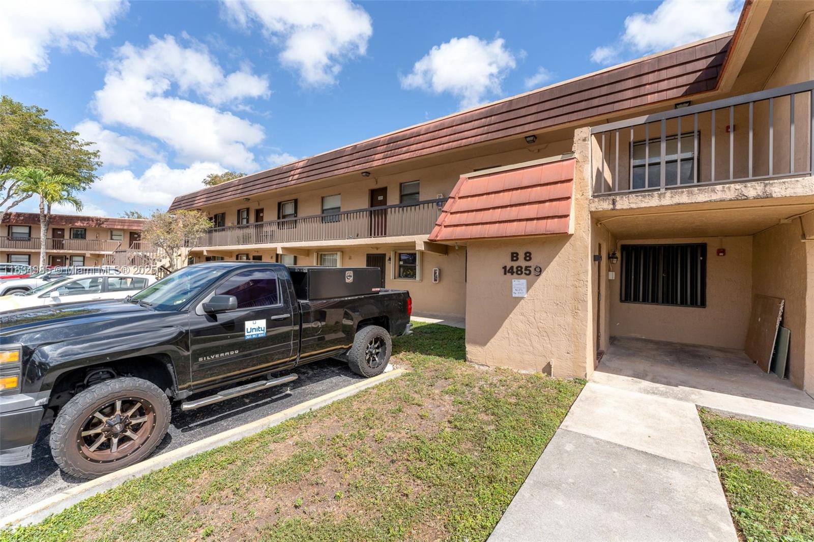 Don’t miss this spacious and beautifully maintained 2-bedroom, 2-bath condo located in the heart of The Hammocks community in Miami. This charming unit features all-tile flooring throughout, offering a clean, modern feel with easy maintenance.
Enjoy serene mornings and relaxing evenings from your oversized private balcony overlooking lush gardens, a tranquil pond, and scenic walking trails—perfect for nature lovers.
Located in a peaceful, well-maintained community with access to parks, walking paths, lakes, and resort-style amenities including pools, a gym, clubhouse, and more.
??Great location close to top-rated schools, shopping, dining, and major highways.