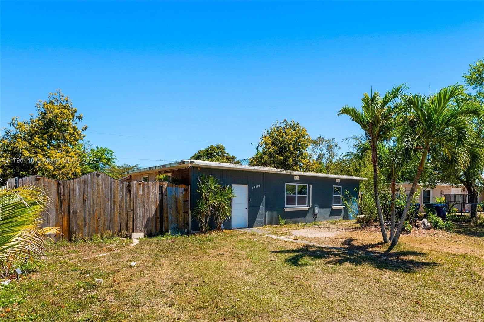 Property for Sale at 29351 Idaho Rd, Homestead, Miami-Dade County, Florida - Bedrooms: 2 
Bathrooms: 1  - $364,999