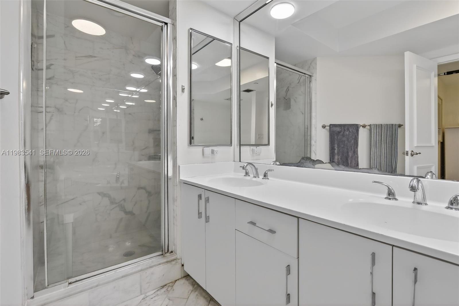 HAMPTONS WEST CONDO - Residential