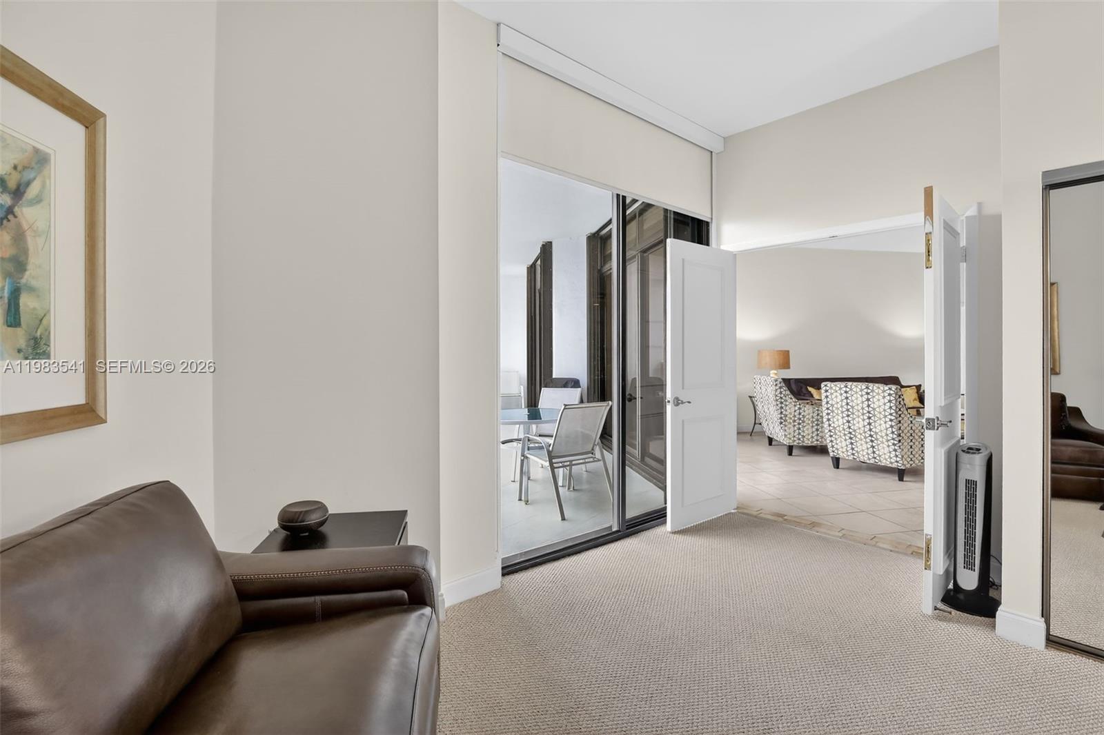 HAMPTONS WEST CONDO - Residential