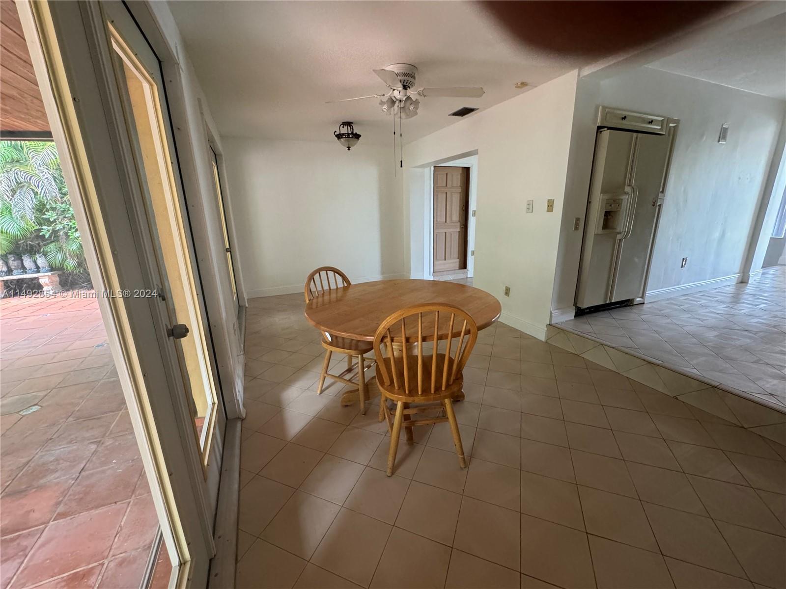 BAKER MANOR - Residential