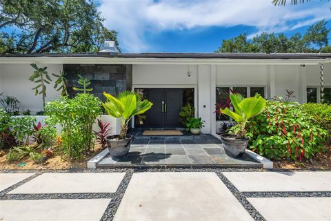 A home in Pinecrest