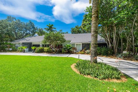 A home in Pinecrest