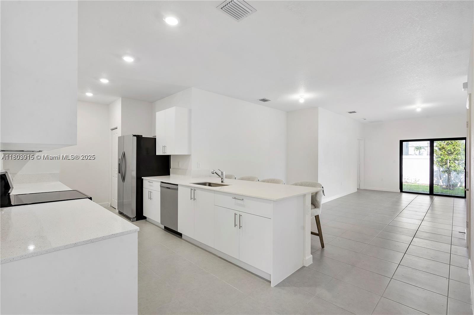 DANIA PRESERVE - Residential Lease