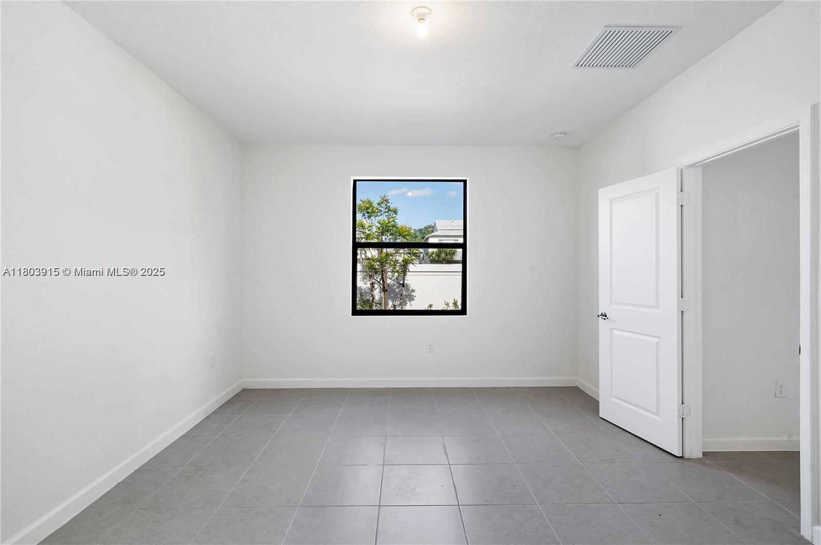DANIA PRESERVE - Residential Lease