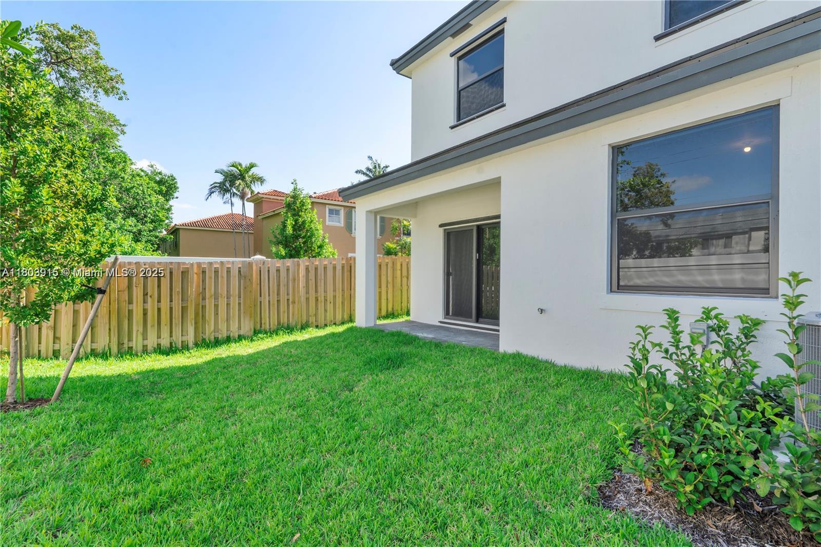 DANIA PRESERVE - Residential Lease