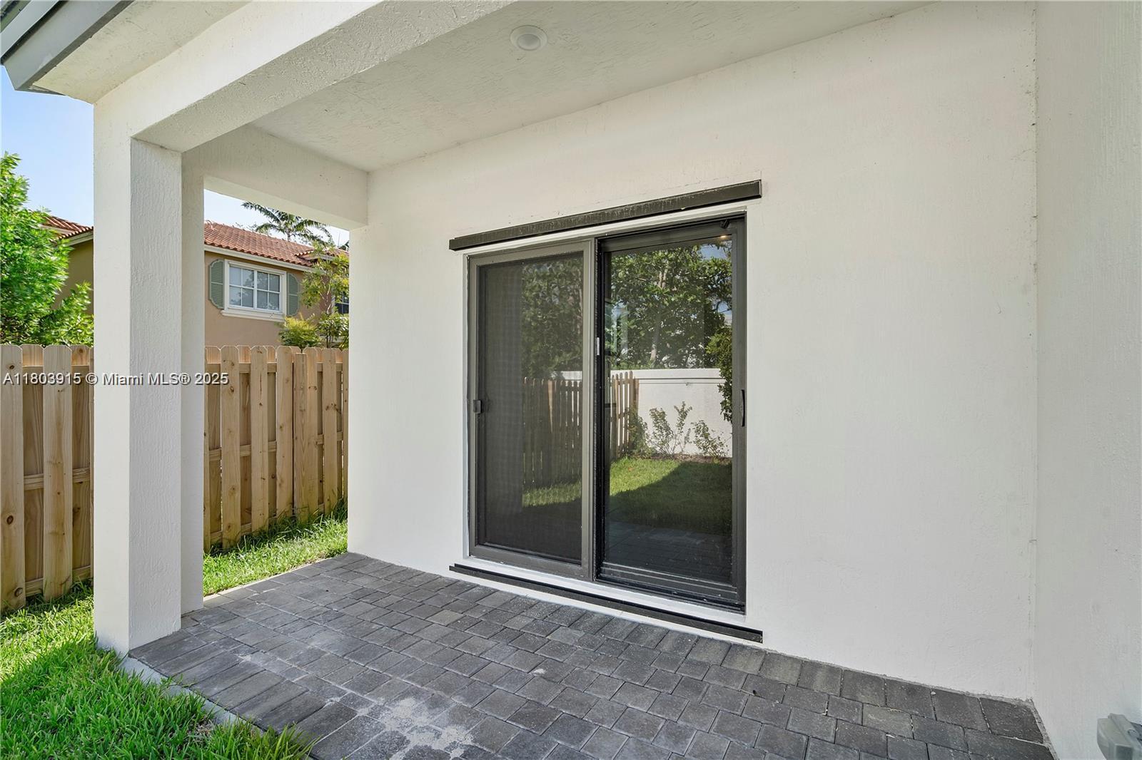 DANIA PRESERVE - Residential Lease