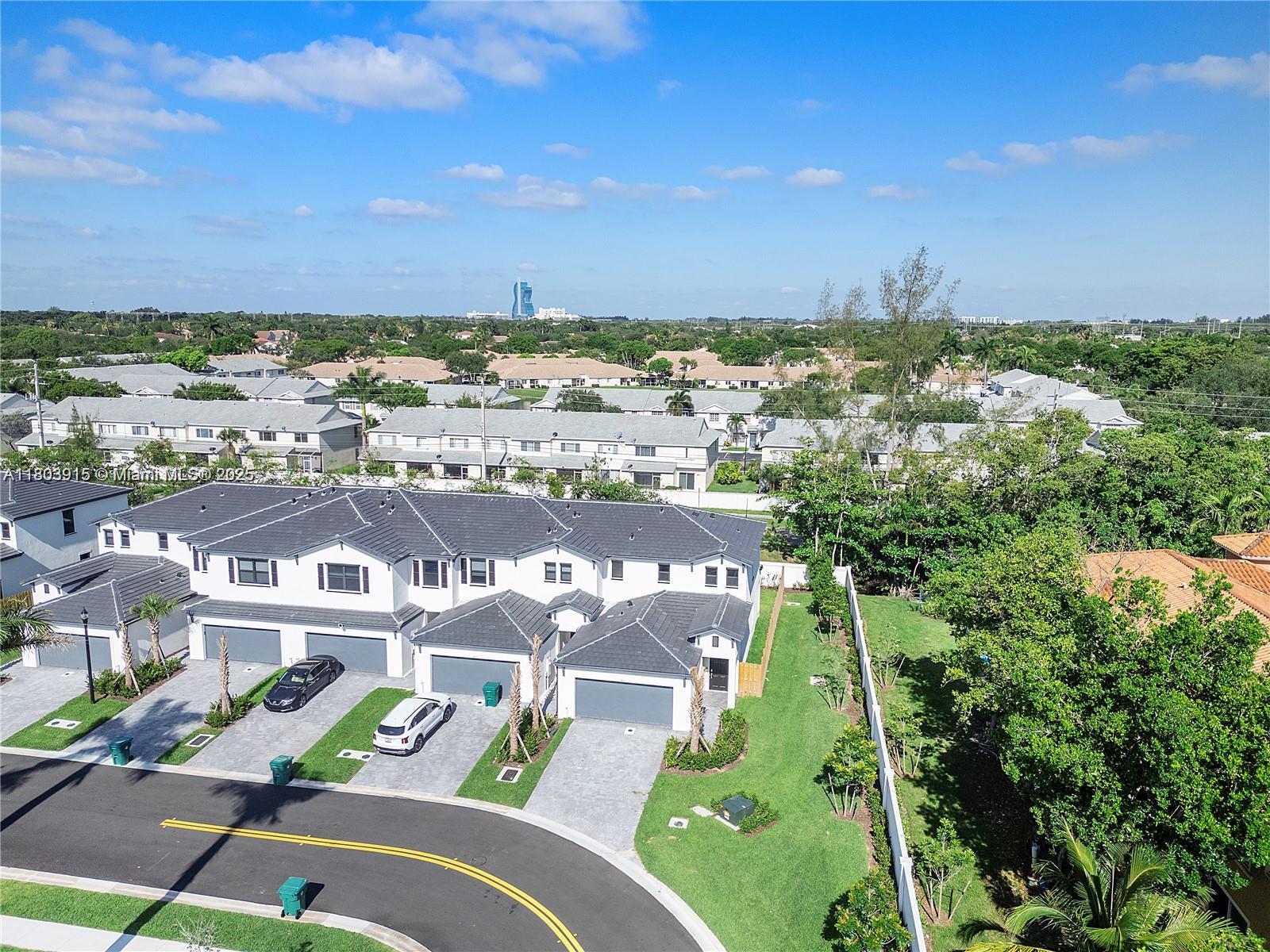 DANIA PRESERVE - Residential Lease