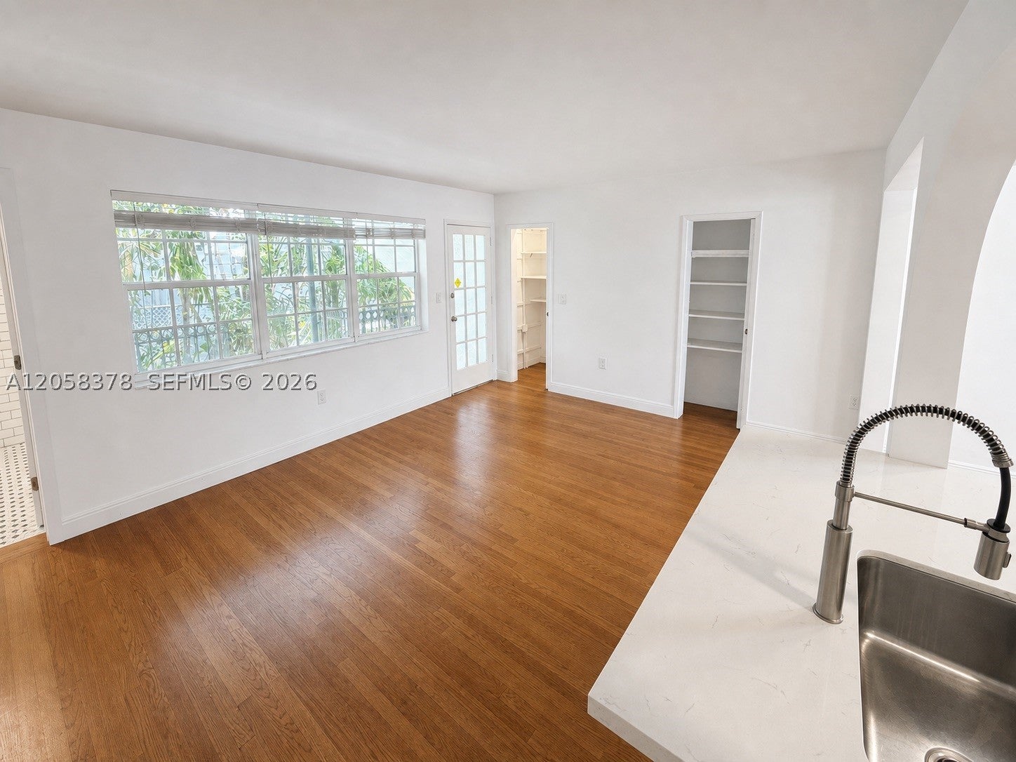 1561 West Ave 2