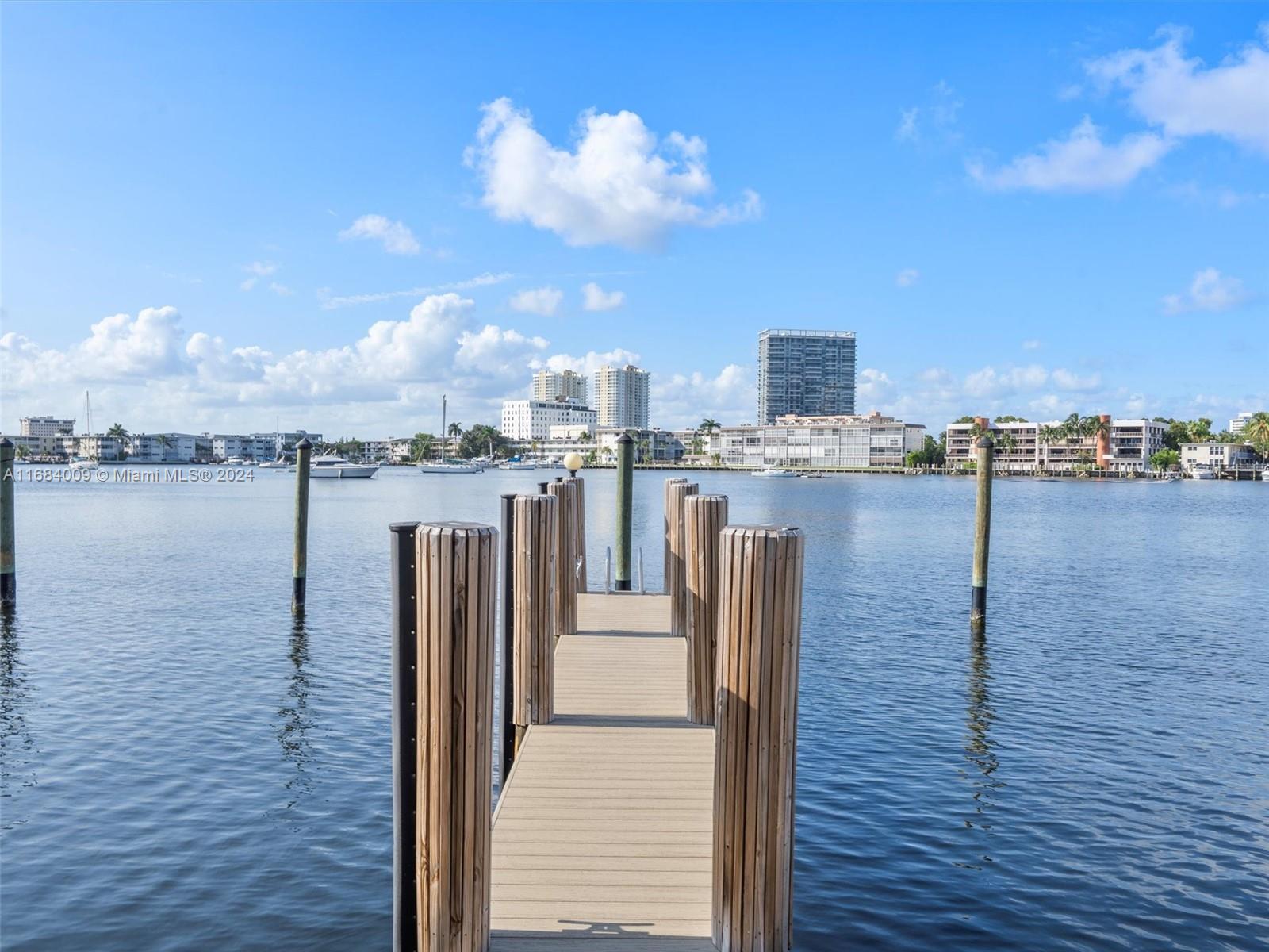 CAPTAINS PARADISE CONDO - Residential