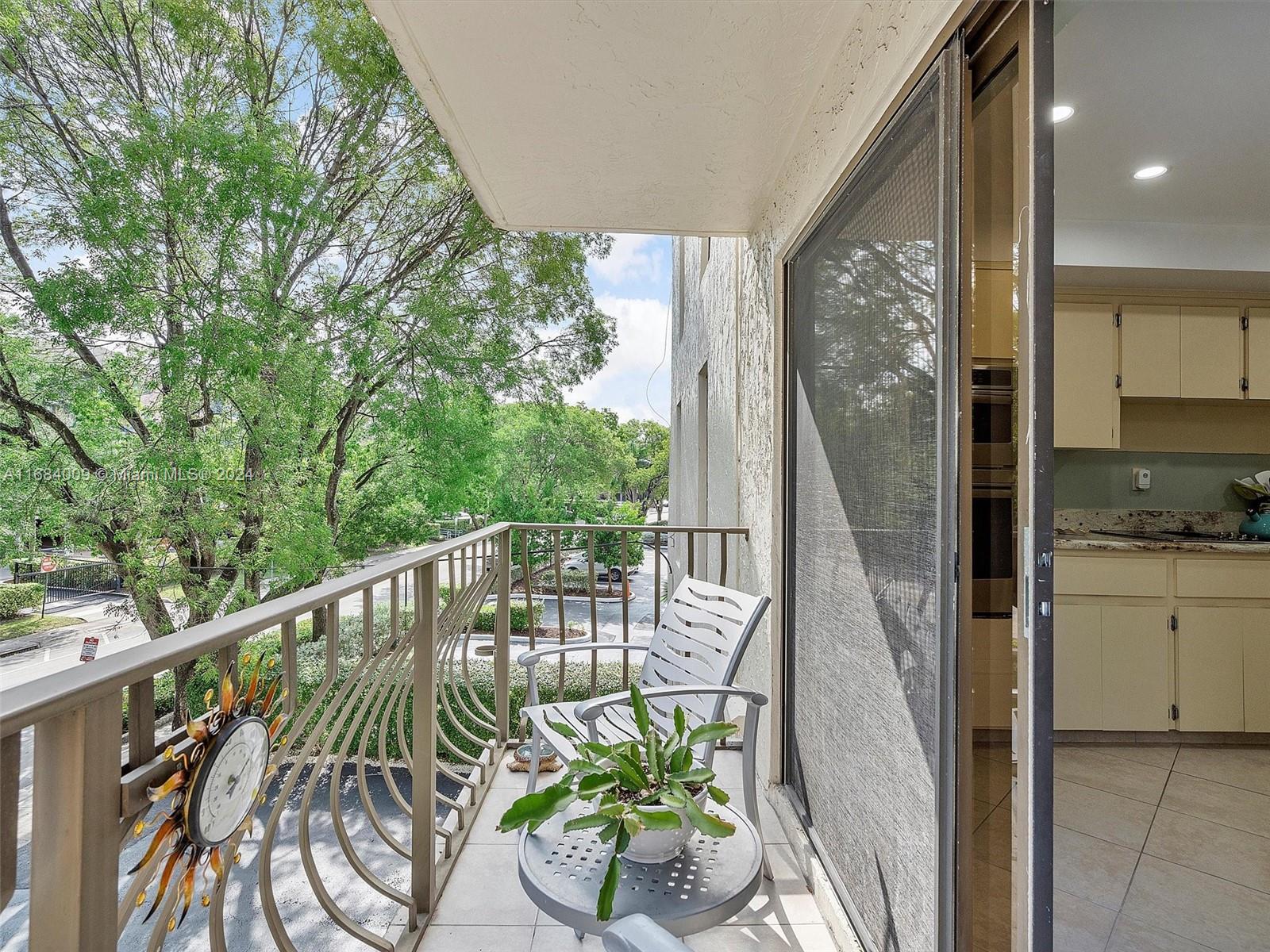 CAPTAINS PARADISE CONDO - Residential
