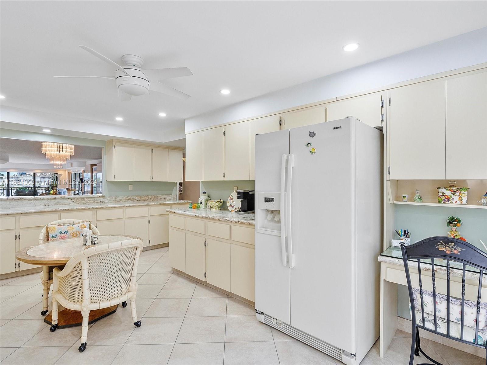 CAPTAINS PARADISE CONDO - Residential