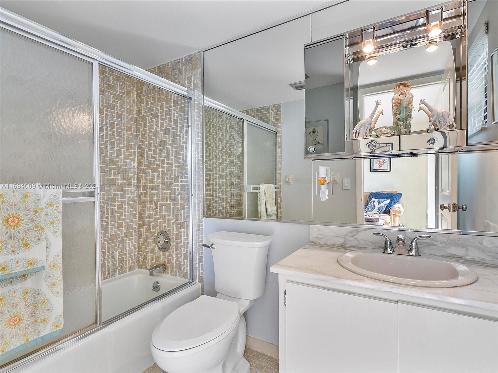 CAPTAINS PARADISE CONDO - Residential