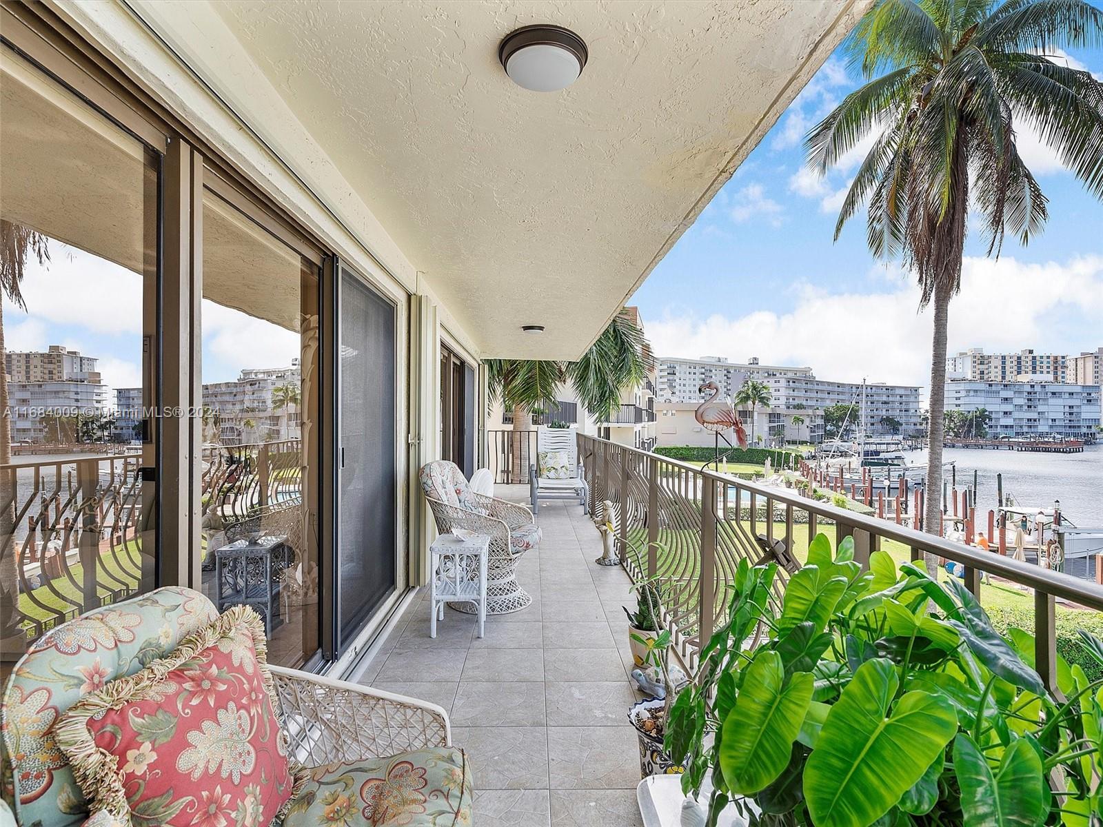 CAPTAINS PARADISE CONDO - Residential