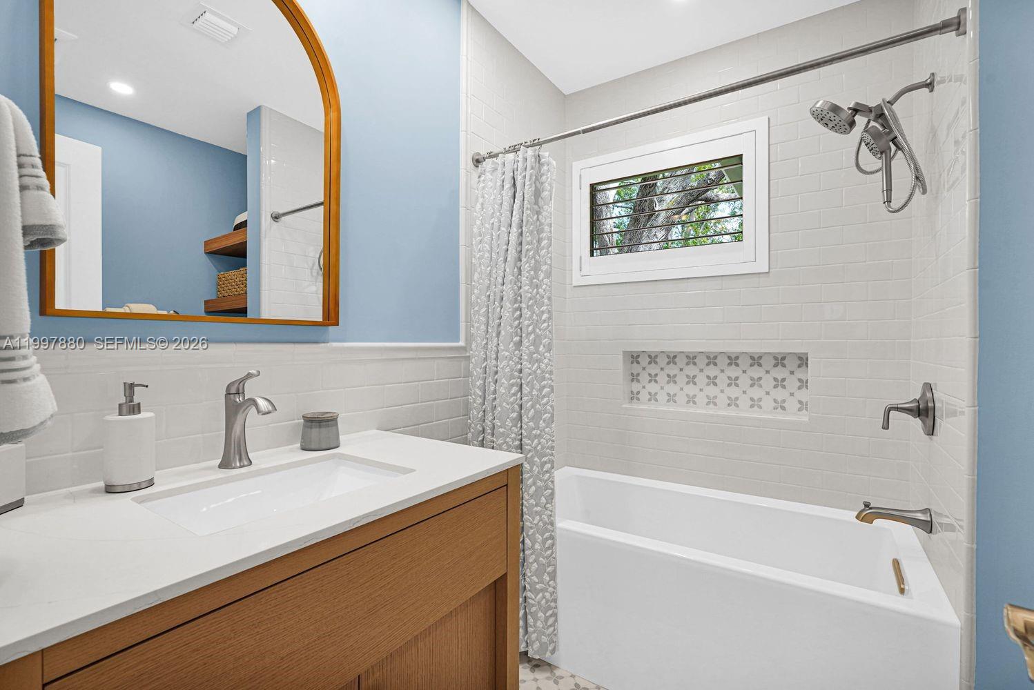 SOUTHWOOD - Residential