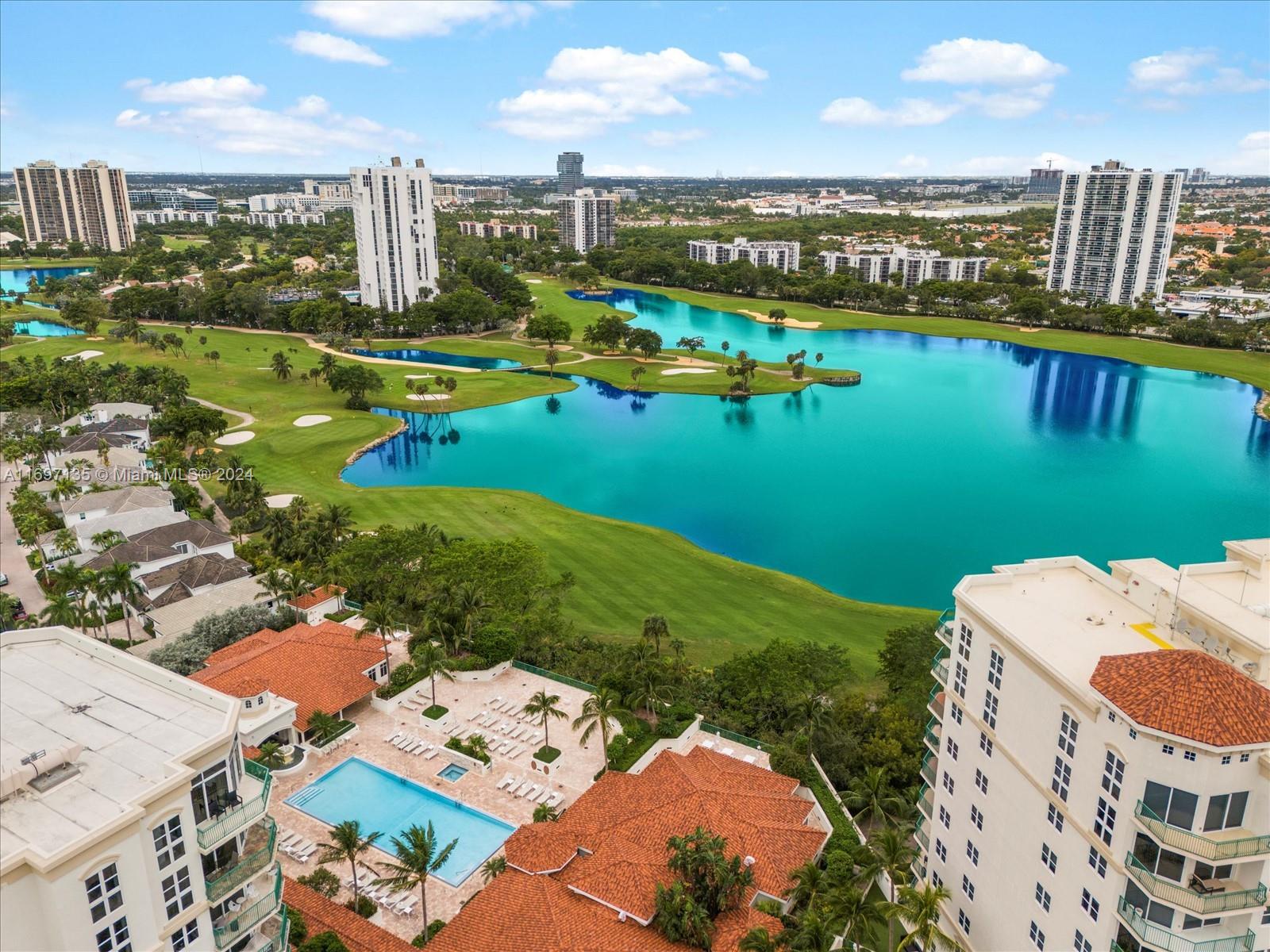 TURNBERRY VLG NO TOWER CO - Residential Lease