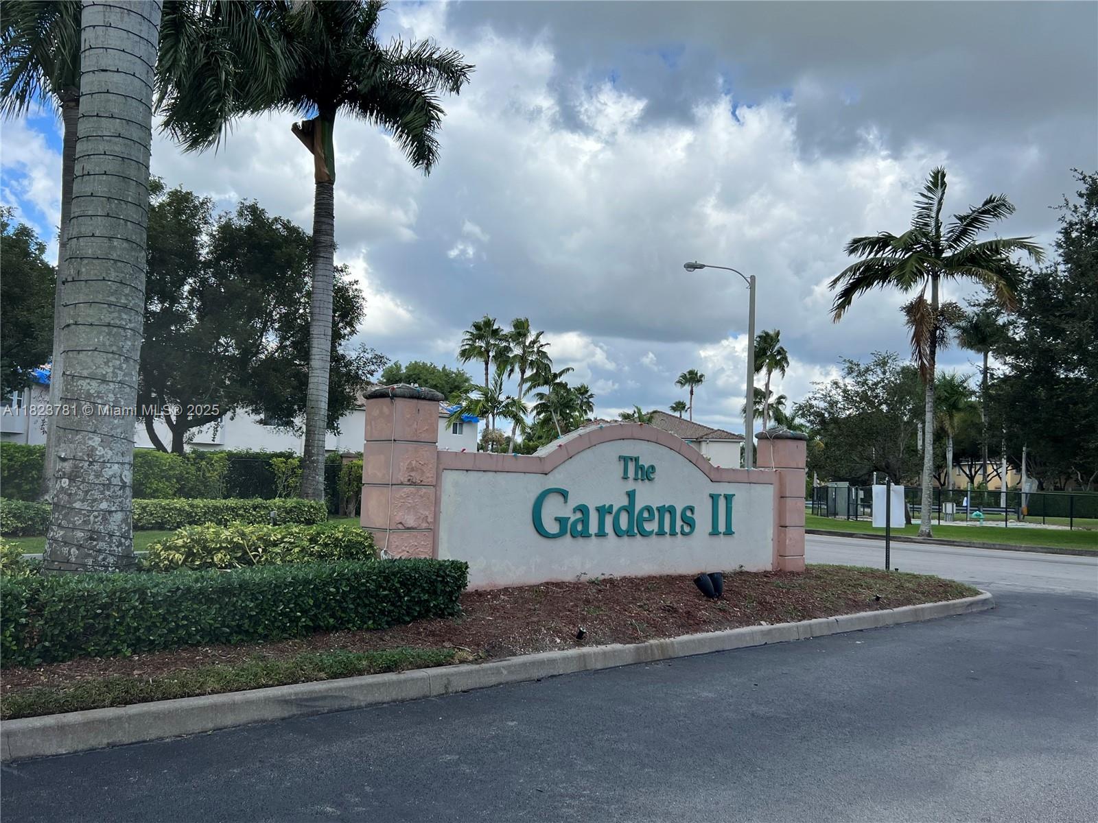 VENETIA GARDENS SOUTH CON - Residential