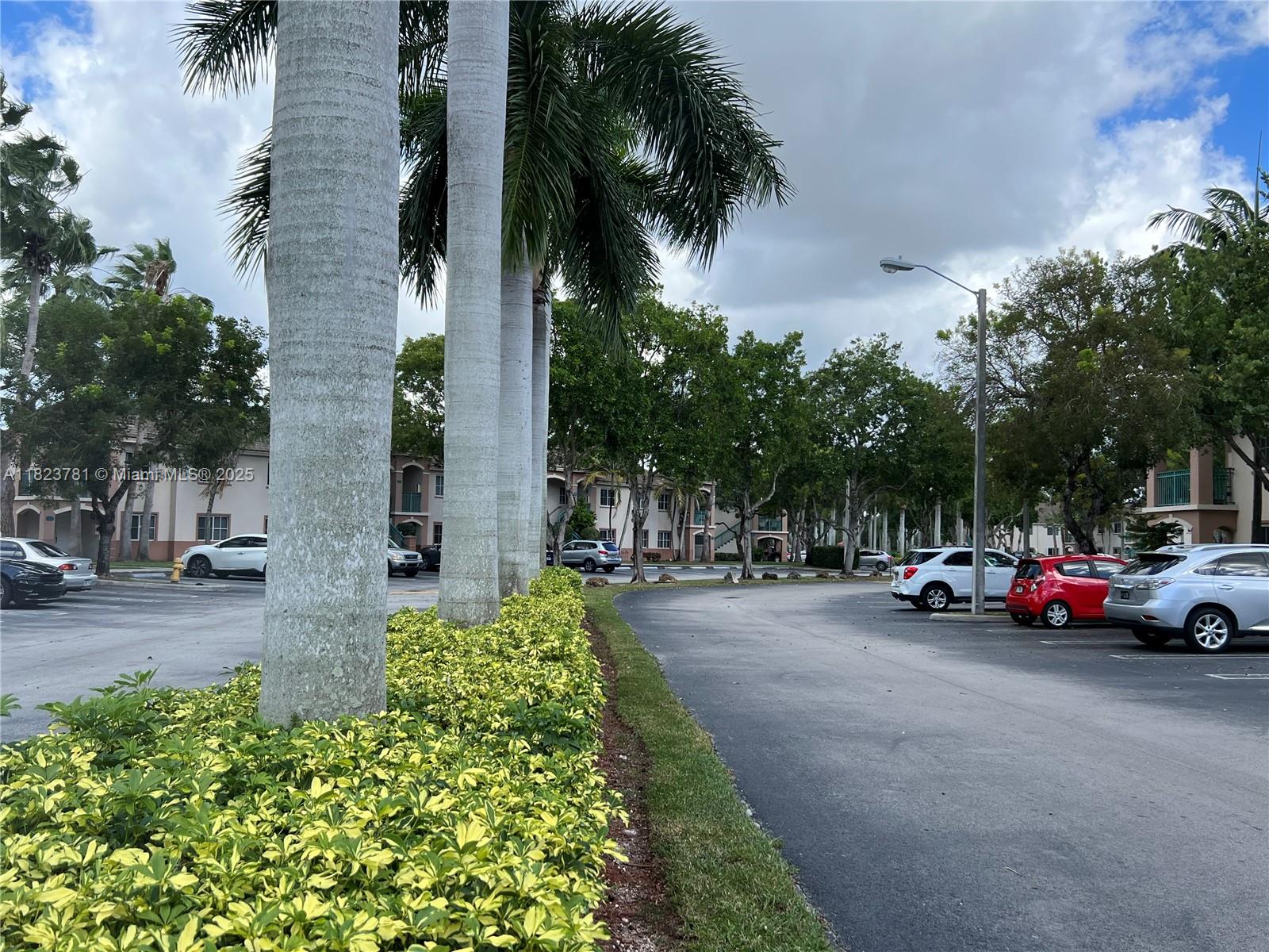 VENETIA GARDENS SOUTH CON - Residential