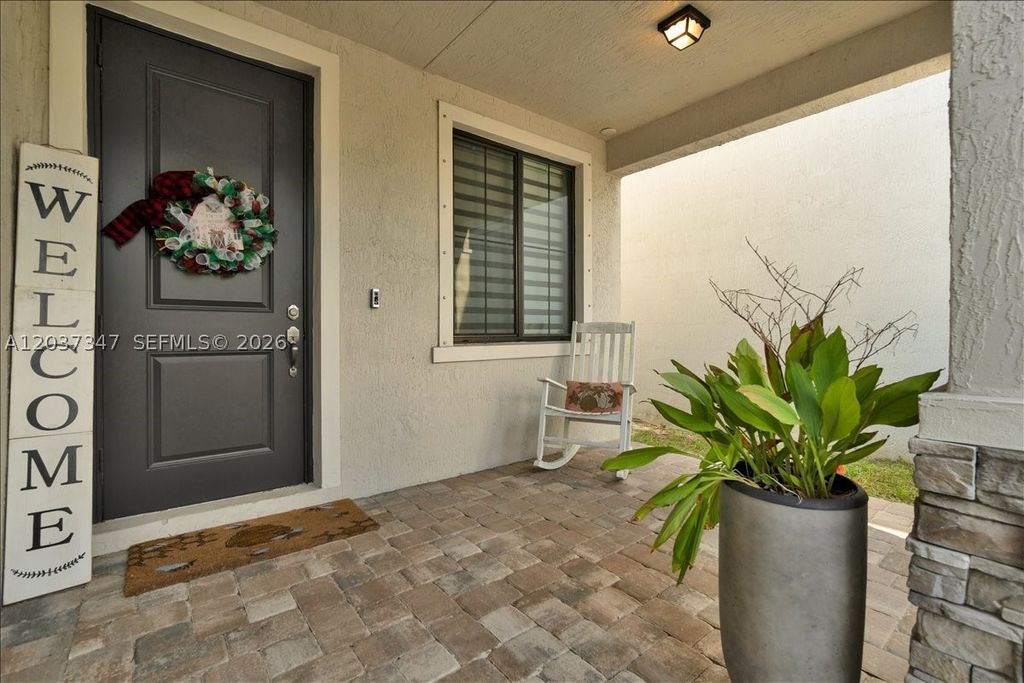 Photo of 3392 NW 5th St, Pompano Beach, FL 33069 (MLS # A12037347)
