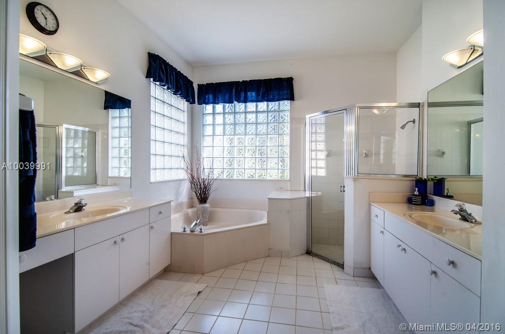 Mariners Cove Of Eagle La - Residential